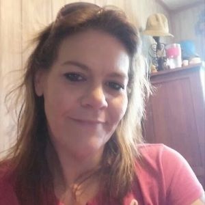 Meet your Posher, Carissa